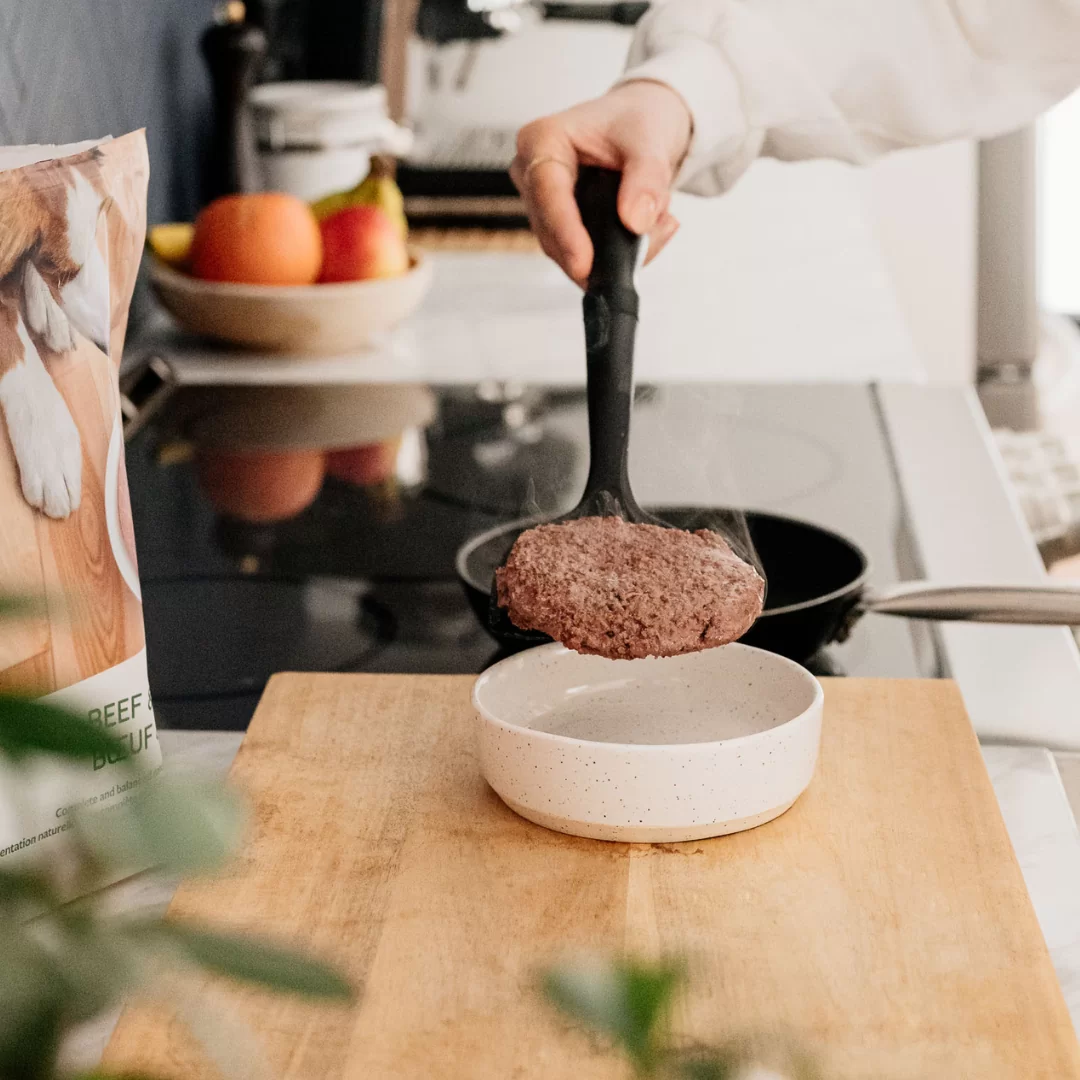 Faim museau recette à cuire Boeuf et brocoli 24 médaillons (6lbs) – Image 3