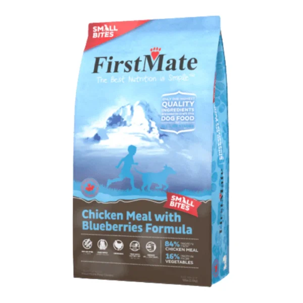 First Mate - Nourriture pour Chien | Poulet/bleuets petites bouchées - 4 lb